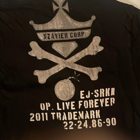 XZAVIER Graphic Black Short Sleeve Tee with Silver Emblem Design - Picture 7 of 8